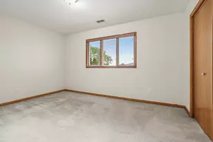 8320 Cloverview Dr, Tinley Park, IL 60477 - Photo 28