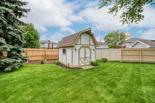 8320 Cloverview Dr, Tinley Park, IL 60477 - Photo 6