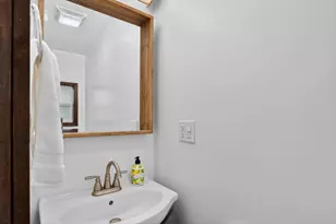 989 Victoria St, Antioch, IL 60002 - Photo 18