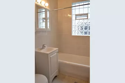 4764 N Virginia Avenue #307, Chicago, IL 60625 - Photo 8
