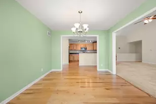 1418 Beach Ln, Sycamore, IL 60178 - Photo 14