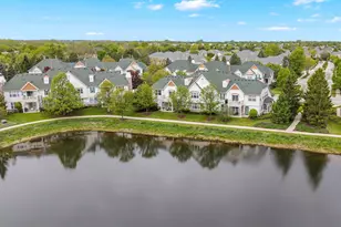 377 Bay Tree Cir, Vernon Hills, IL 60061 - Photo 34