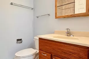 750 Crescent Way, Hanover Park, IL 60133 - Photo 18