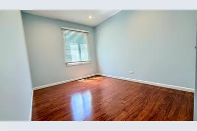 750 Crescent Way, Hanover Park, IL 60133 - Photo 10