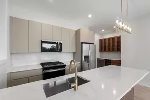 428 E 50th Pl, Chicago, IL 60615 - Photo 10