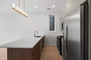 428 E 50th Pl, Chicago, IL 60615 - Photo 6