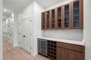 428 E 50th Pl, Chicago, IL 60615 - Photo 8