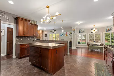 605 Independence Avenue, Sycamore, IL 60178 - Photo 14