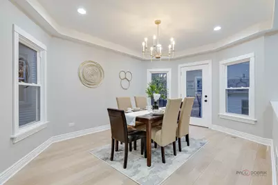131 N Taylor Avenue, Oak Park, IL 60302 - Photo 12