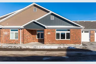 46 Kloe Lane #46, Sycamore, IL 60178 - Photo 1