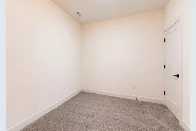 46 Kloe Lane #46, Sycamore, IL 60178 - Photo 18