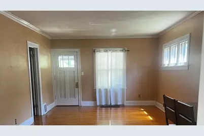 814 Iowa Avenue, Aurora, IL 60506 - Photo 8