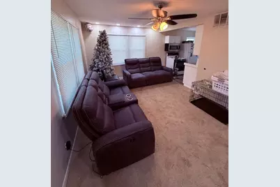 1812 Burry Circle Drive, Crest Hill, IL 60403 - Photo 6