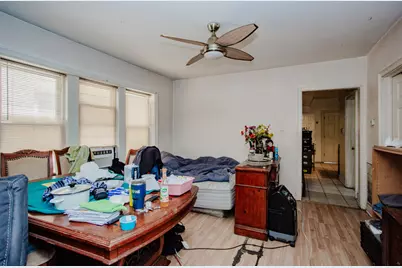 4133 W Melrose Street, Chicago, IL 60641 - Photo 10