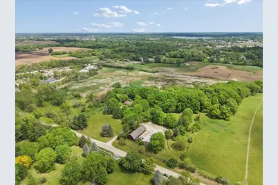27125 N Williams Park Road, Wauconda, IL 60084 - Photo 2