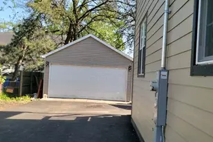 10615 Schubert Ave, Melrose Park, IL 60164 - Photo 14