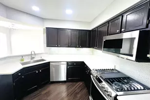 111 N Woodbury Ln, Lake Bluff, IL 60044 - Photo 14