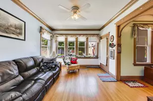 1331 Wesley Ave, Berwyn, IL 60402 - Photo 6