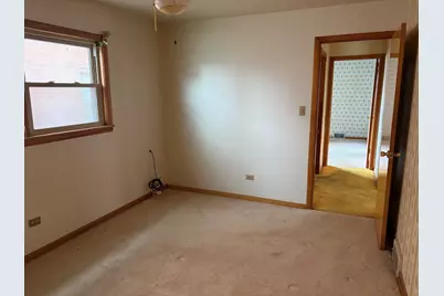 10031 S Forest Avenue, Chicago, IL 60628 - Photo 6
