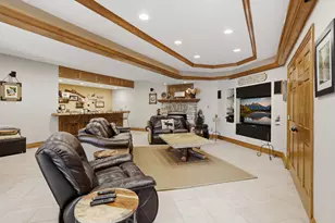 33 W Eureka Ave, Lemont, IL 60439 - Photo 24