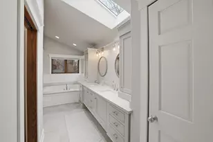 33 W Eureka Ave, Lemont, IL 60439 - Photo 32