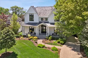 430 N Adams St, Hinsdale, IL 60521 - Photo 2