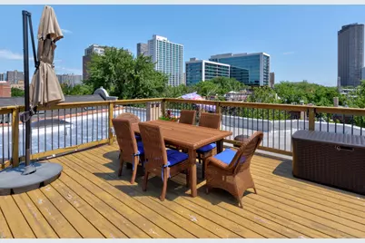 3714 N Fremont Street #2, Chicago, IL 60613 - Photo 18