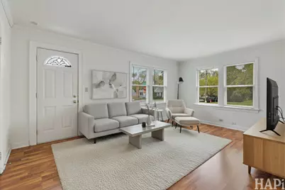 428 S Lake Terrace, Mundelein, IL 60060 - Photo 2