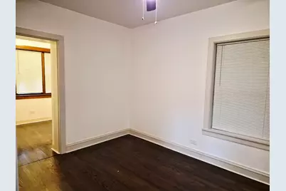 7826 S Bennett Avenue #1, Chicago, IL 60649 - Photo 12