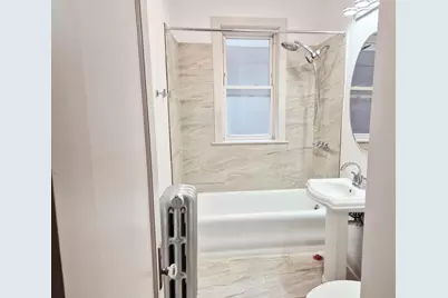 7826 S Bennett Avenue #1, Chicago, IL 60649 - Photo 10