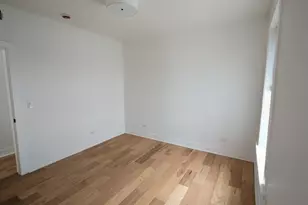 616 W Patterson Ave, Chicago, IL 60613 - Photo 12
