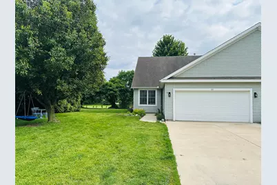 109 Labrador Lane, Downs, IL 61736 - Photo 1
