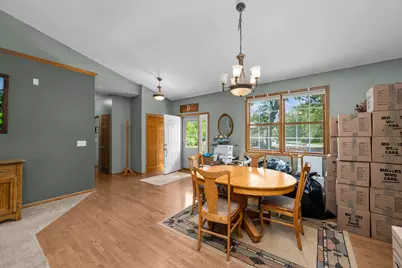 625 S Utah Avenue, Davenport, IA 52802 - Photo 8