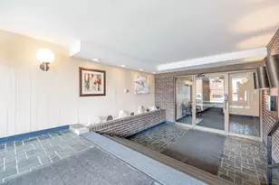 8455 W Leland Ave, Chicago, IL 60656 - Photo 2