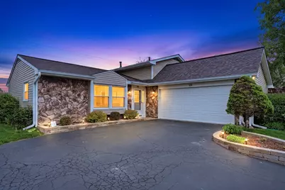 1375 Borden Drive, Elgin, IL 60120 - Photo 1