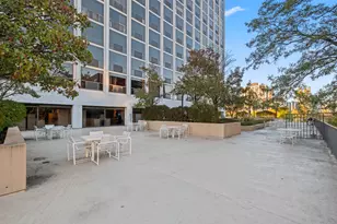 4343 N Clarendon Ave, Chicago, IL 60613 - Photo 18