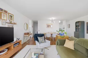 4343 N Clarendon Ave, Chicago, IL 60613 - Photo 8