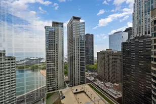 401 E Ontario St, Chicago, IL 60611 - Photo 22
