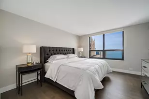 401 E Ontario St, Chicago, IL 60611 - Photo 14