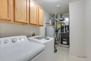 552 Saddlebrook Ln, Vernon Hills, IL 60061 - Photo 22