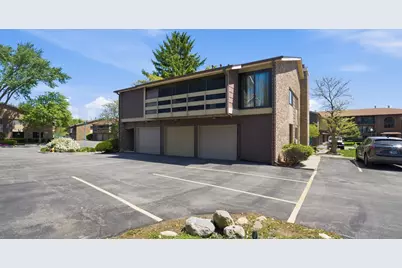 1 W Stonebridge Court #1C, Palos Hills, IL 60465 - Photo 2