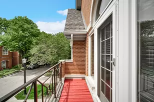 4252 W Harrington Ln, Chicago, IL 60646 - Photo 14