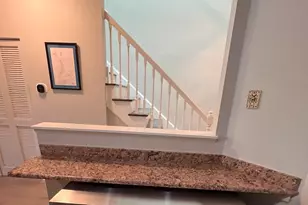4252 W Harrington Ln, Chicago, IL 60646 - Photo 10