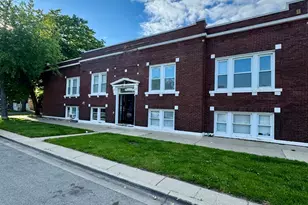 2345 Cuyler Ave, Berwyn, IL 60402 - Photo 2