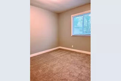 1081 Eastview Drive, Rantoul, IL 61866 - Photo 4
