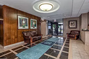 6700 S South Shore Dr, Chicago, IL 60649 - Photo 14