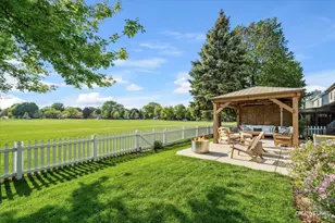2576 Leach Dr, Naperville, IL 60564 - Photo 34