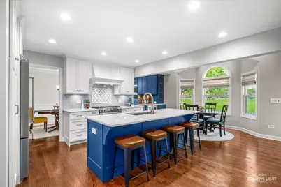 2576 Leach Drive, Naperville, IL 60564 - Photo 6