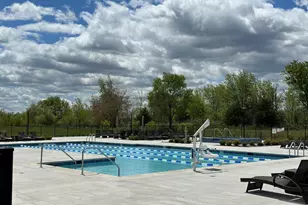 1013 Club Lake Dr, Antioch, IL 60002 - Photo 38