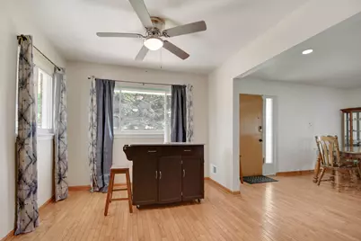 801 N Alann Drive, Joliet, IL 60435 - Photo 8
